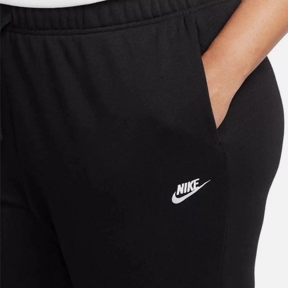 Nike Women's 1x Plus Size Joggers Black - Picture 5 of 5